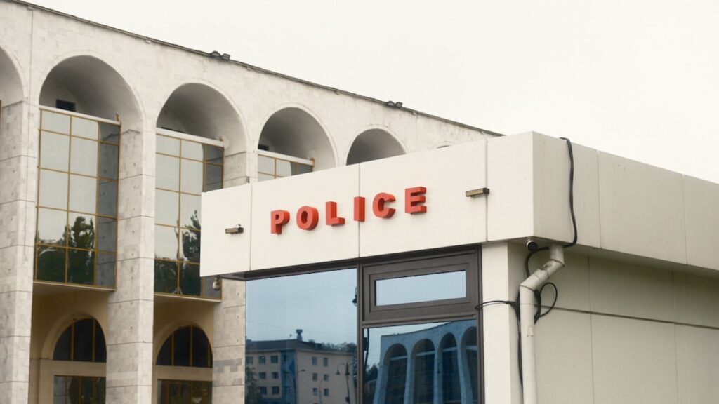 CMK 91 kapsamında gözaltı süresi ve itiraz sürecini temsil eden polis merkezi